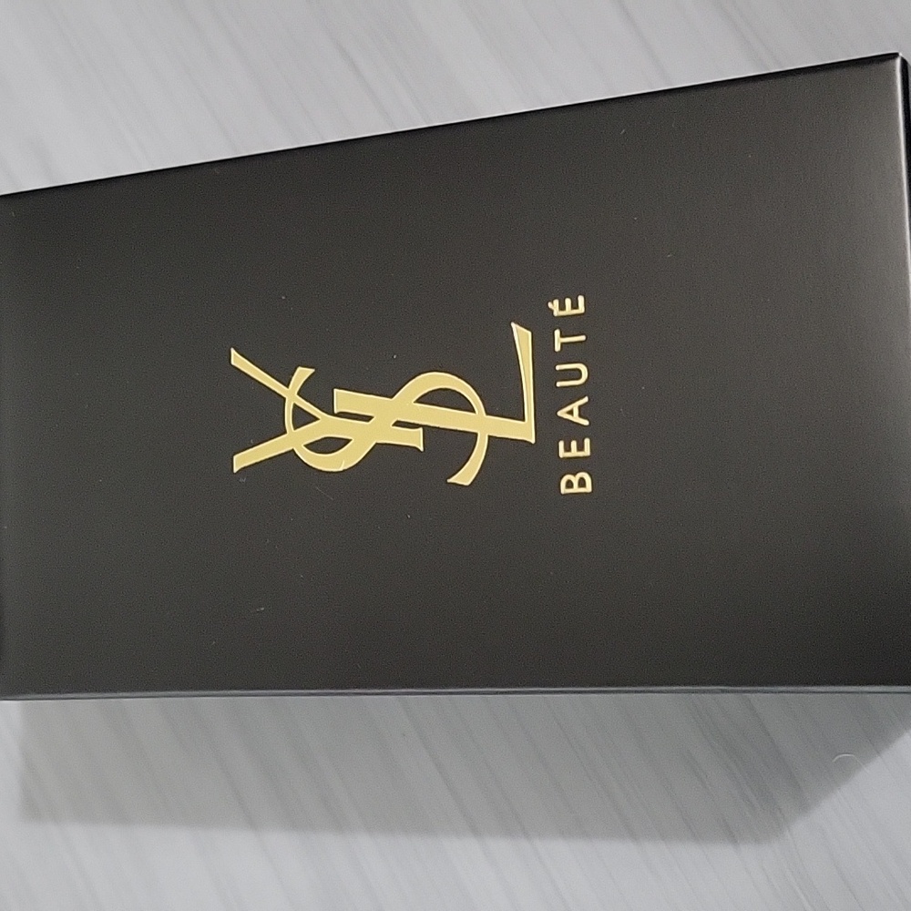 Yves Saint Laurent Black and Gold Accessory Box 5x2 New.. - Picture 2 of 4